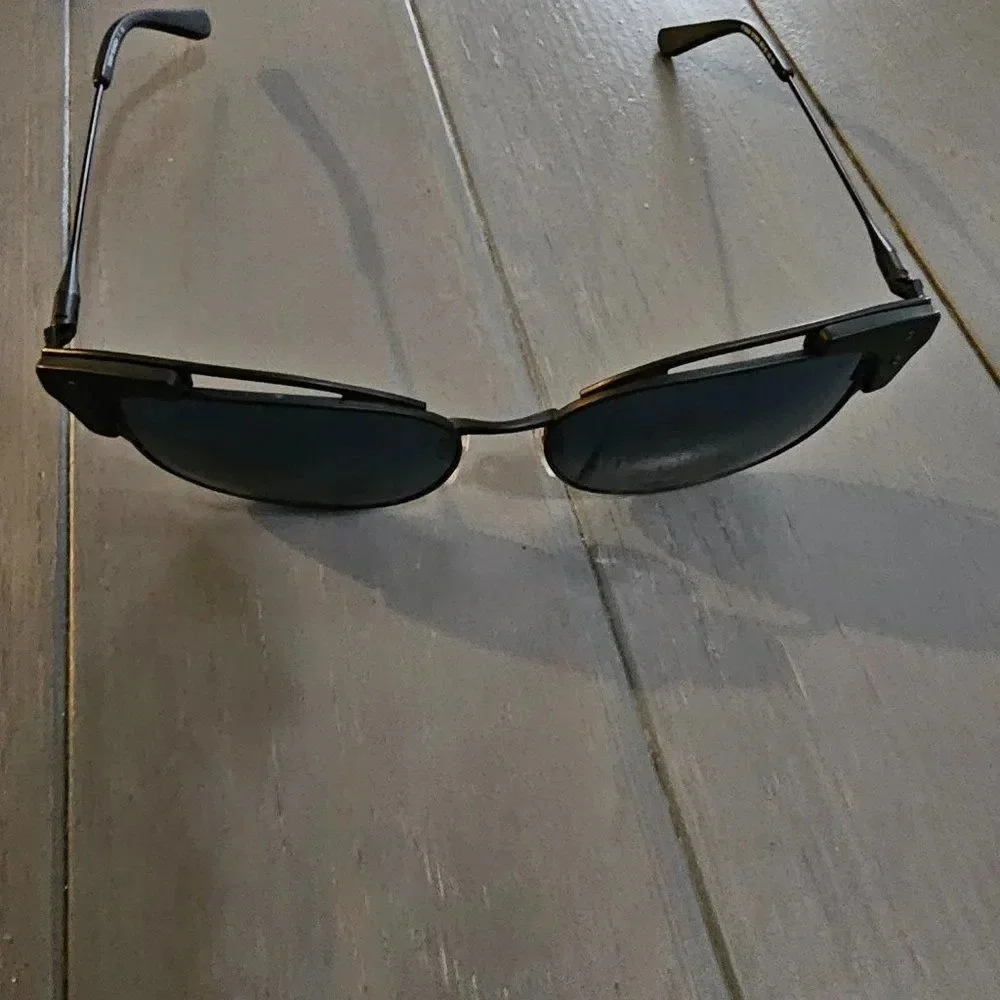 Tory Burch Women's Matte Black Cat Eye Sunglasses TY 6049